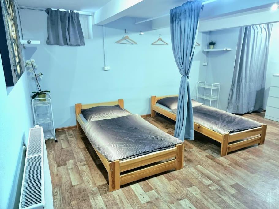 Simple Apartment Near Hockey & Football Arena Bratislava Eksteriør bilde