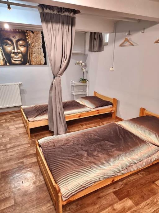 Simple Apartment Near Hockey & Football Arena Bratislava Eksteriør bilde